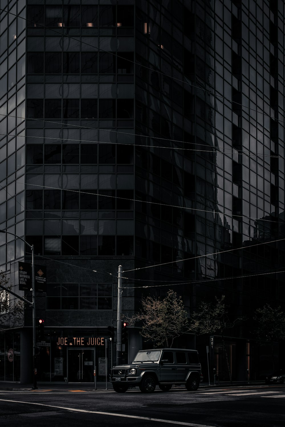 500+ Black Building Pictures [HD] | Download Free Images on Unsplash