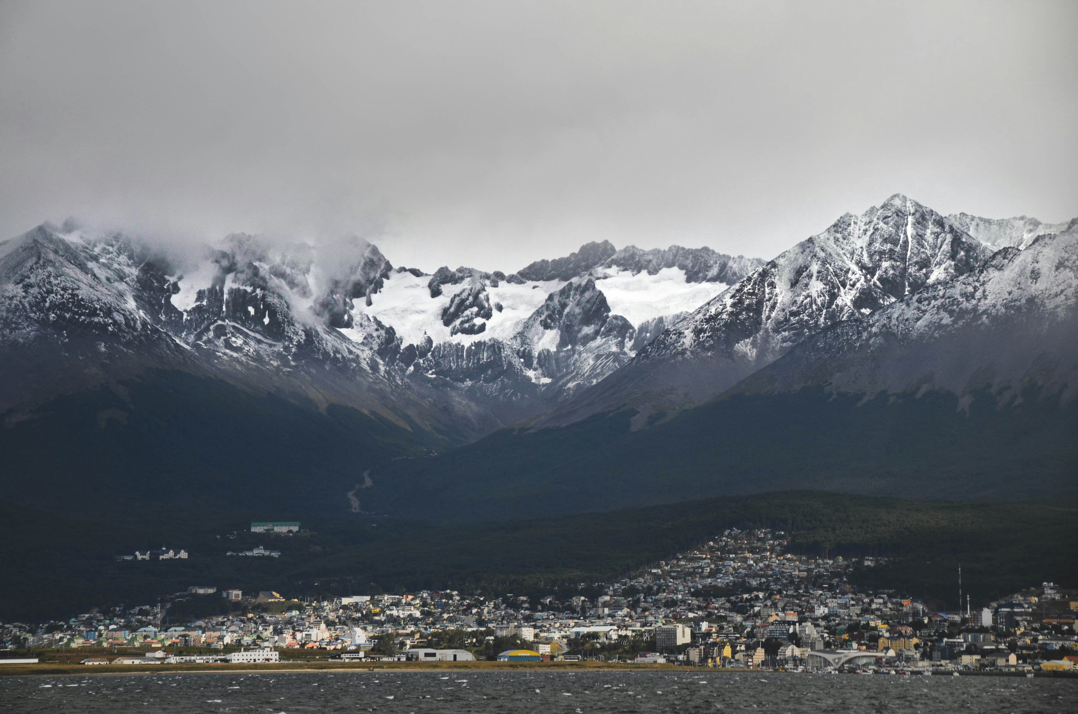 Choose from a curated selection of landscape photos. Always free on Unsplash.