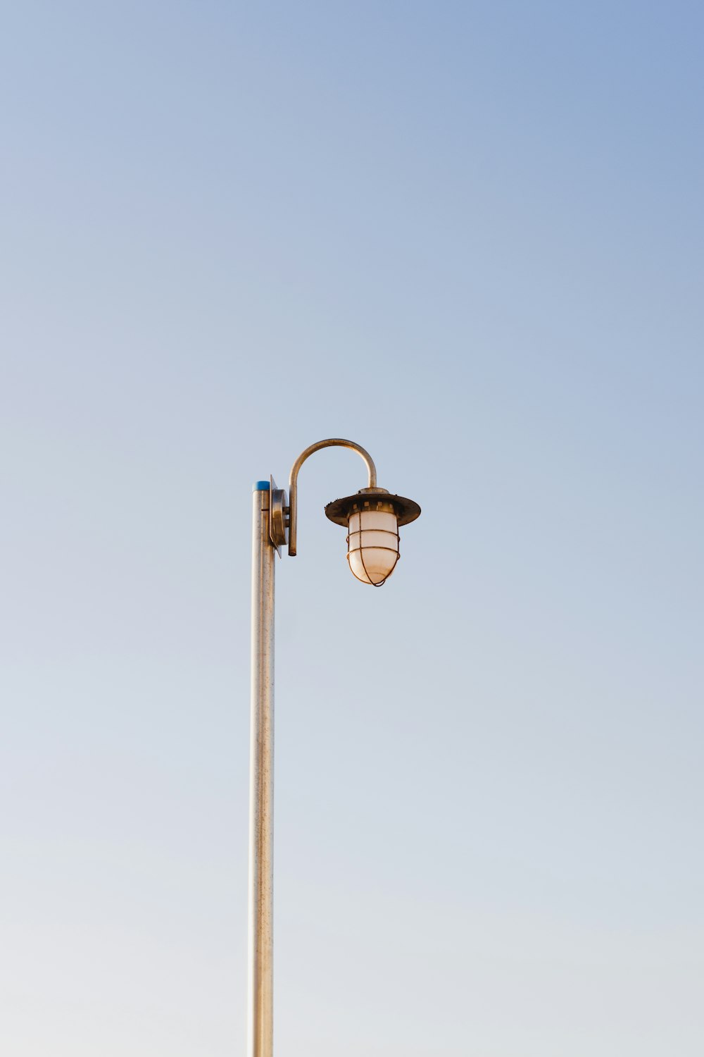 brown and white basketball hoop