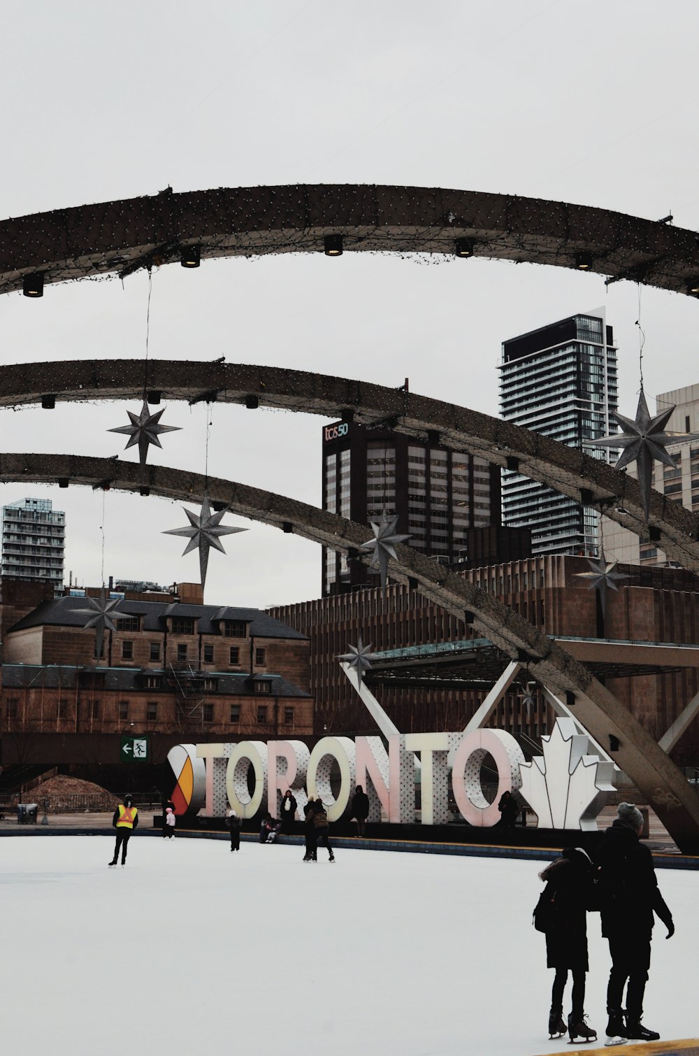 brown and white arch bridge