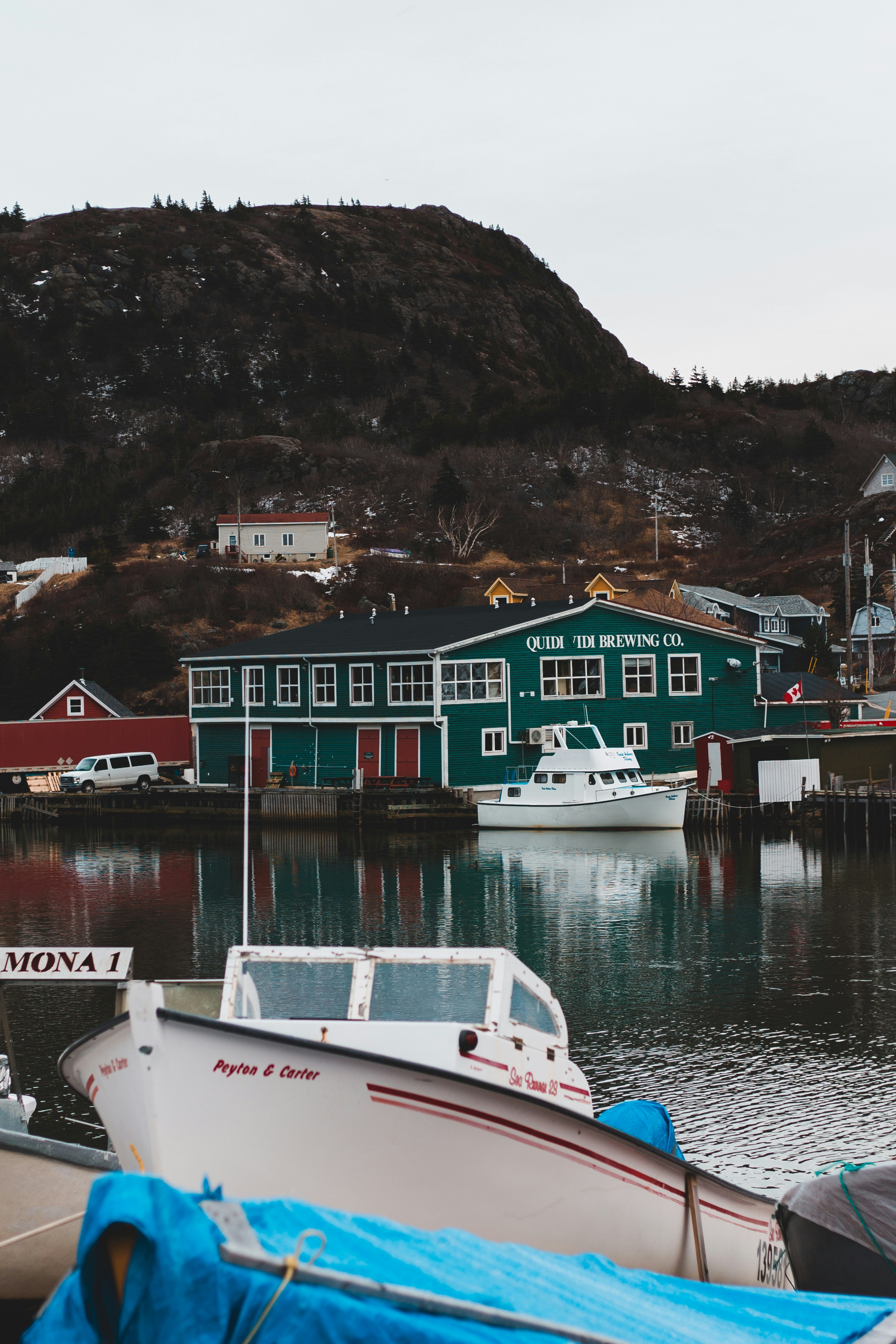 Photo by introspectivedsgn