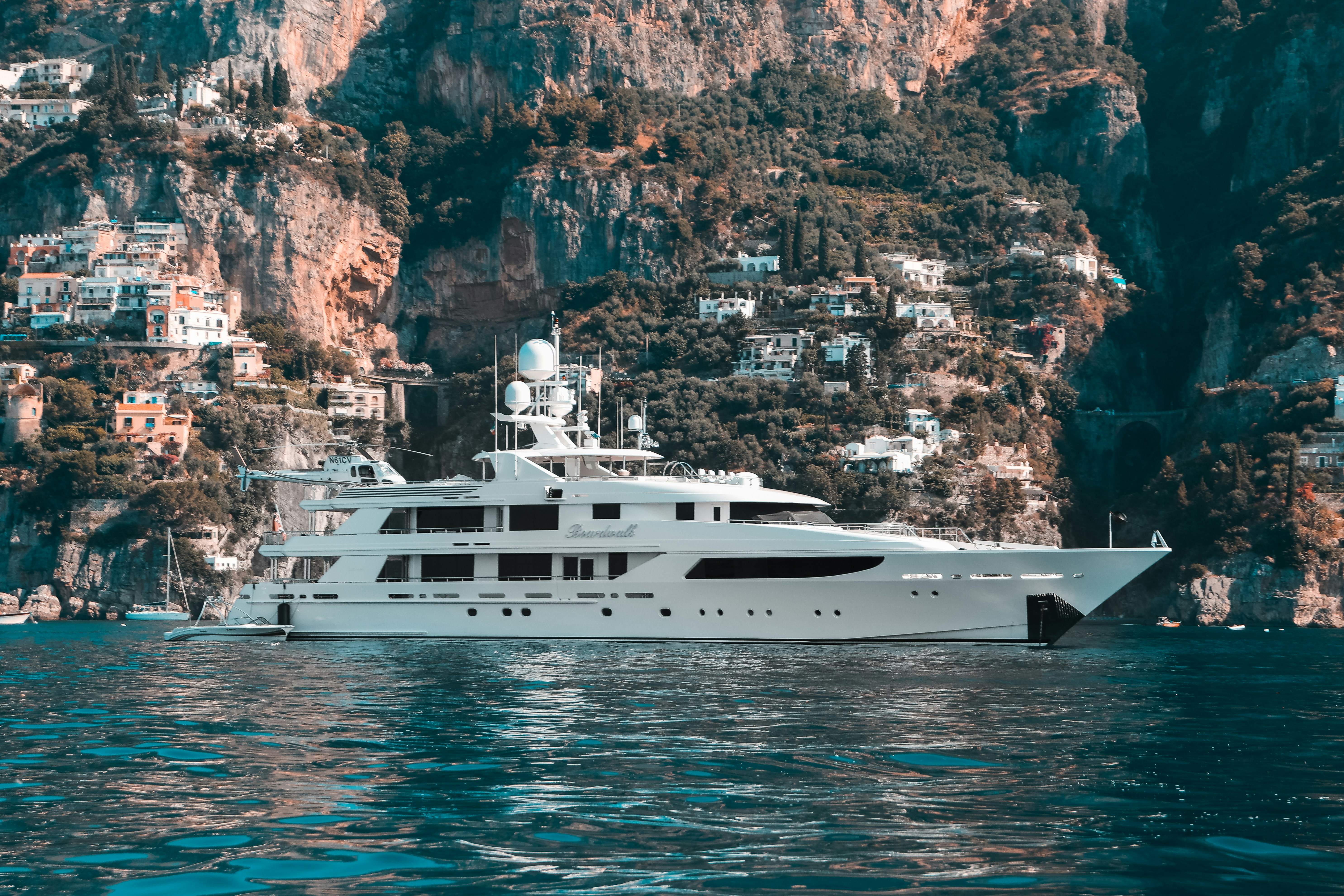 Sailing the Mediterranean: A Route Planner for Yacht Lovers
