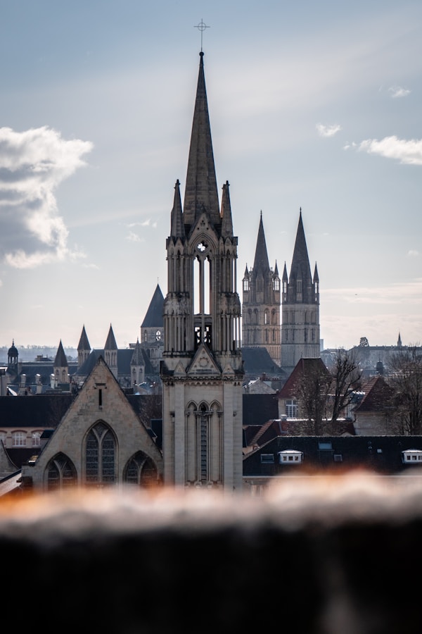 Best Times to Visit Caen: Weather & Seasons Guide