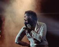 An engaging open mic event with diverse performers.