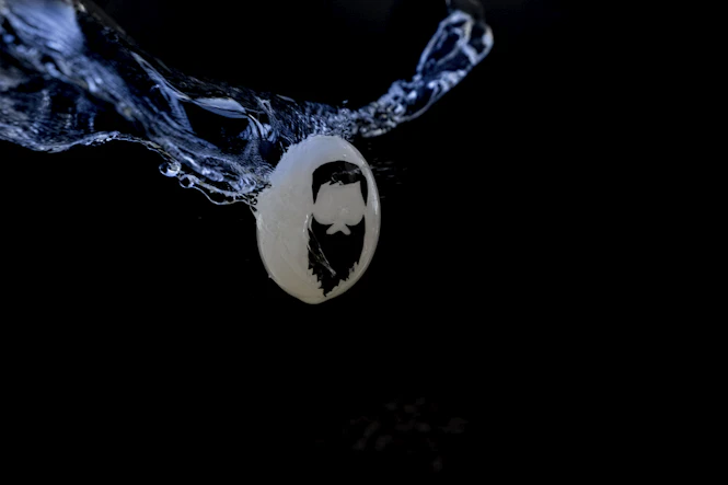 blue and white water splash