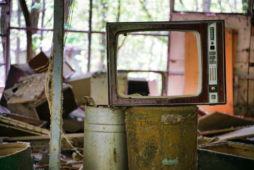 brown and black vintage car