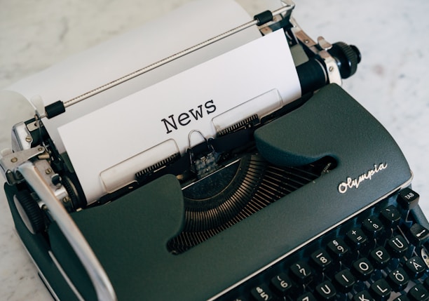 a close up of an old fashioned typewriter