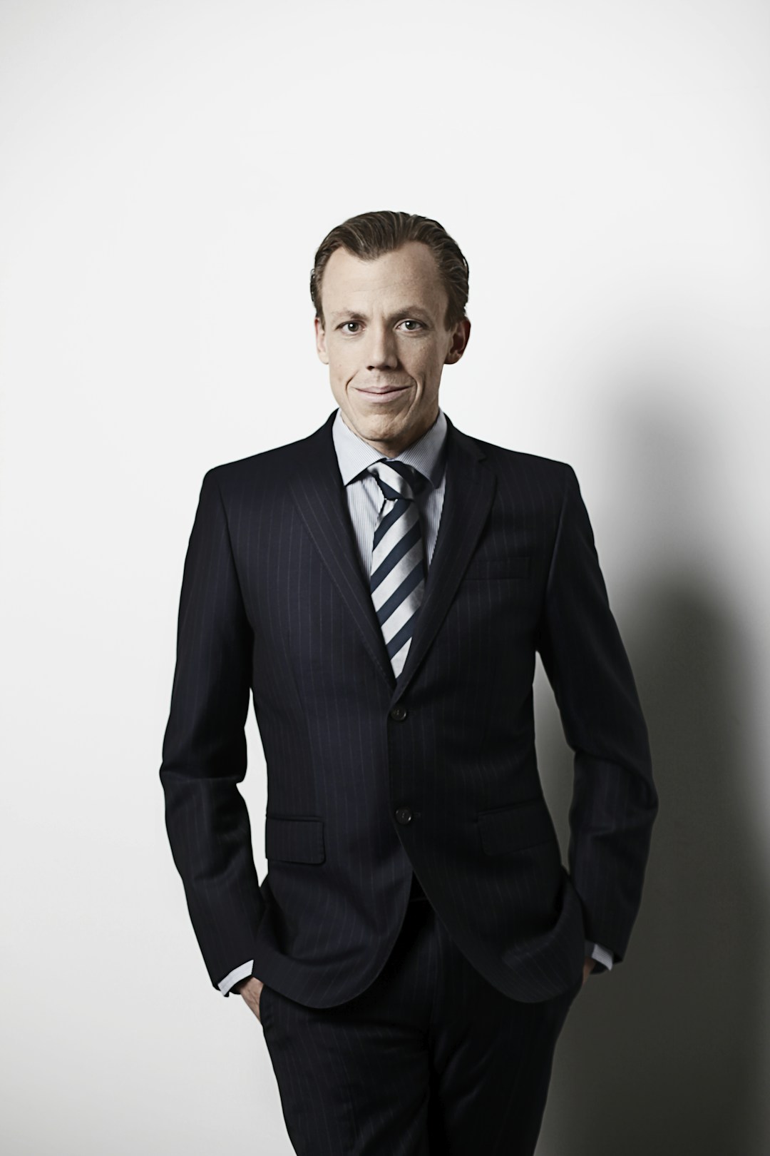 लाल पावर टाई/स्कार्फ