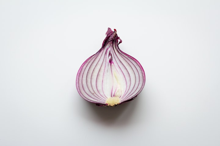 The Power of Onions: How Onion Juice Can Promote Healthy Hair Growth