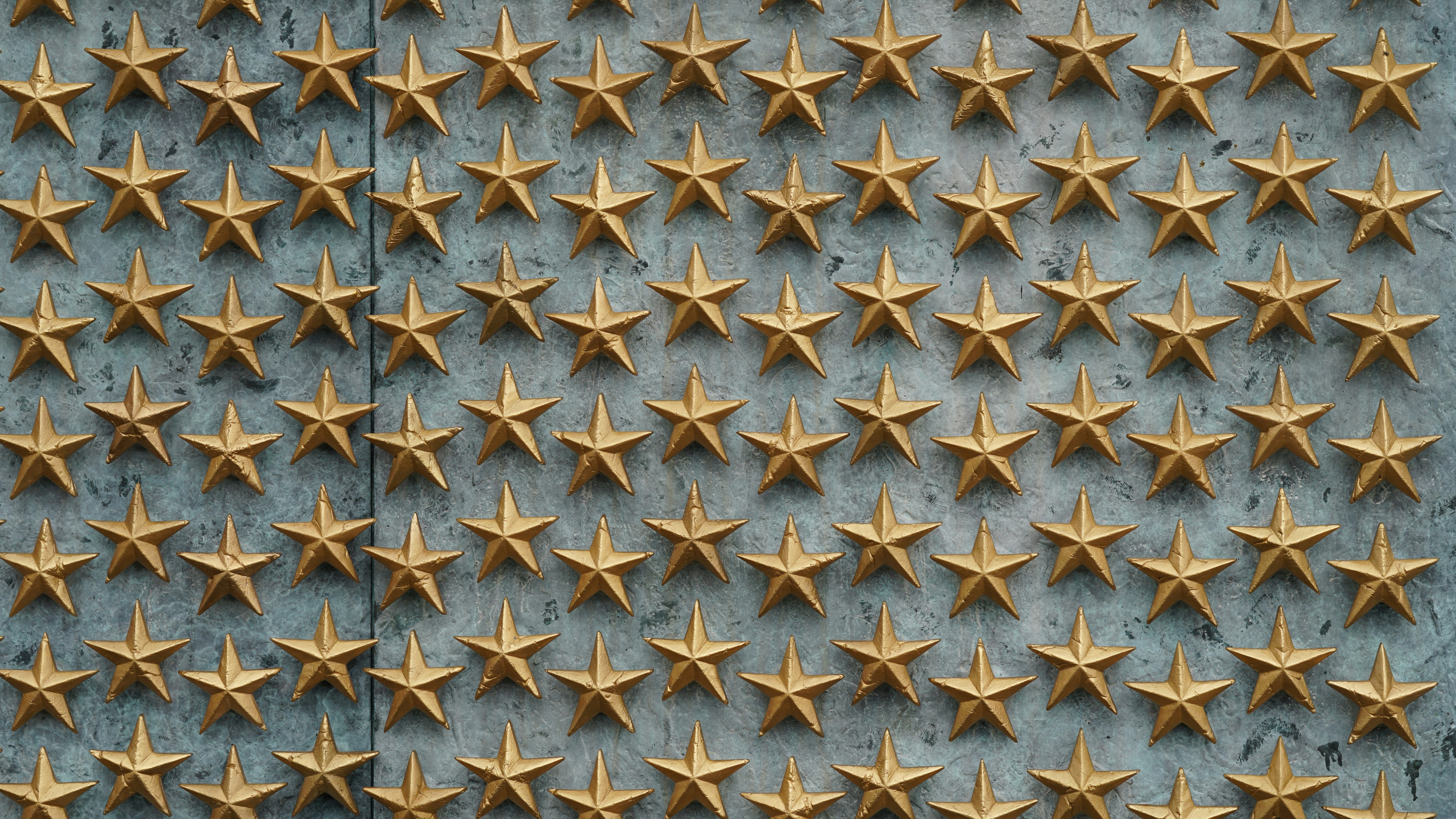 Reputation Beats Ads, Smartphone Workarounds, Interoperability: Monopoly Fix