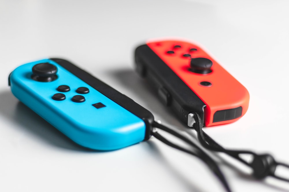 Orange und Schwarz Nintendo Switch