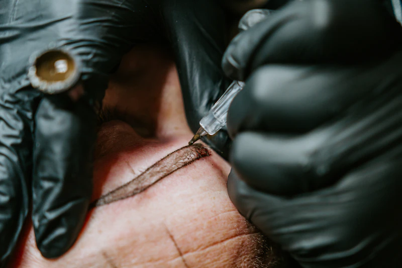 Micropigmentación de cejas en Motril