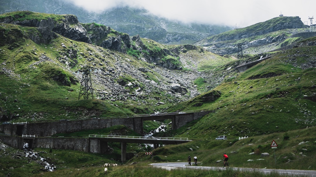 Hill station photo spot TransfÄƒgÄƒrÄƒÈ™an Vidraru Dam