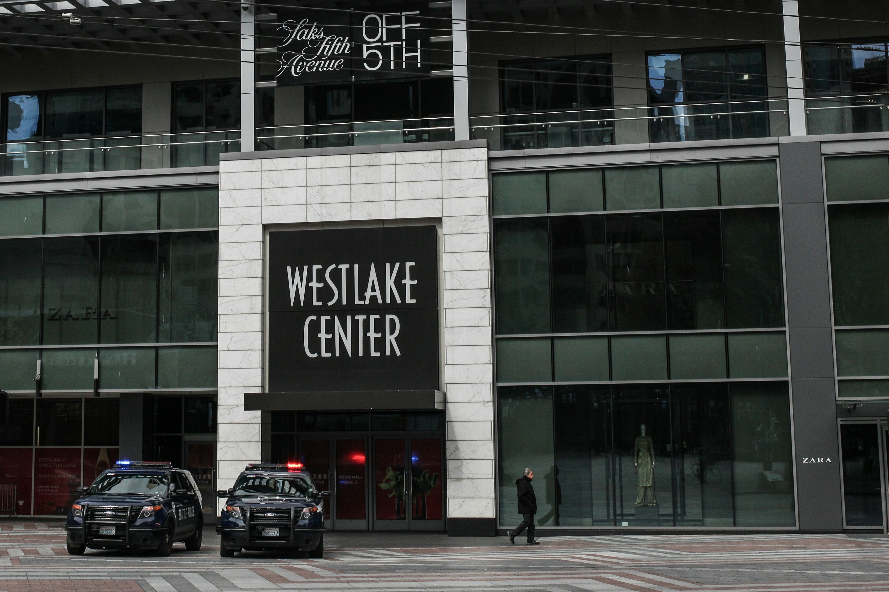 cars parked in front of building during daytime