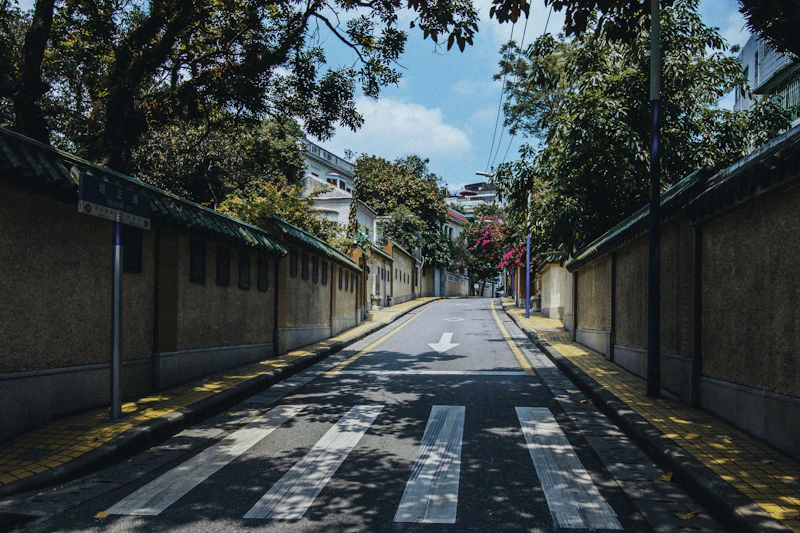 Best Areas in Guangzhou to Explore Entirely on Foot