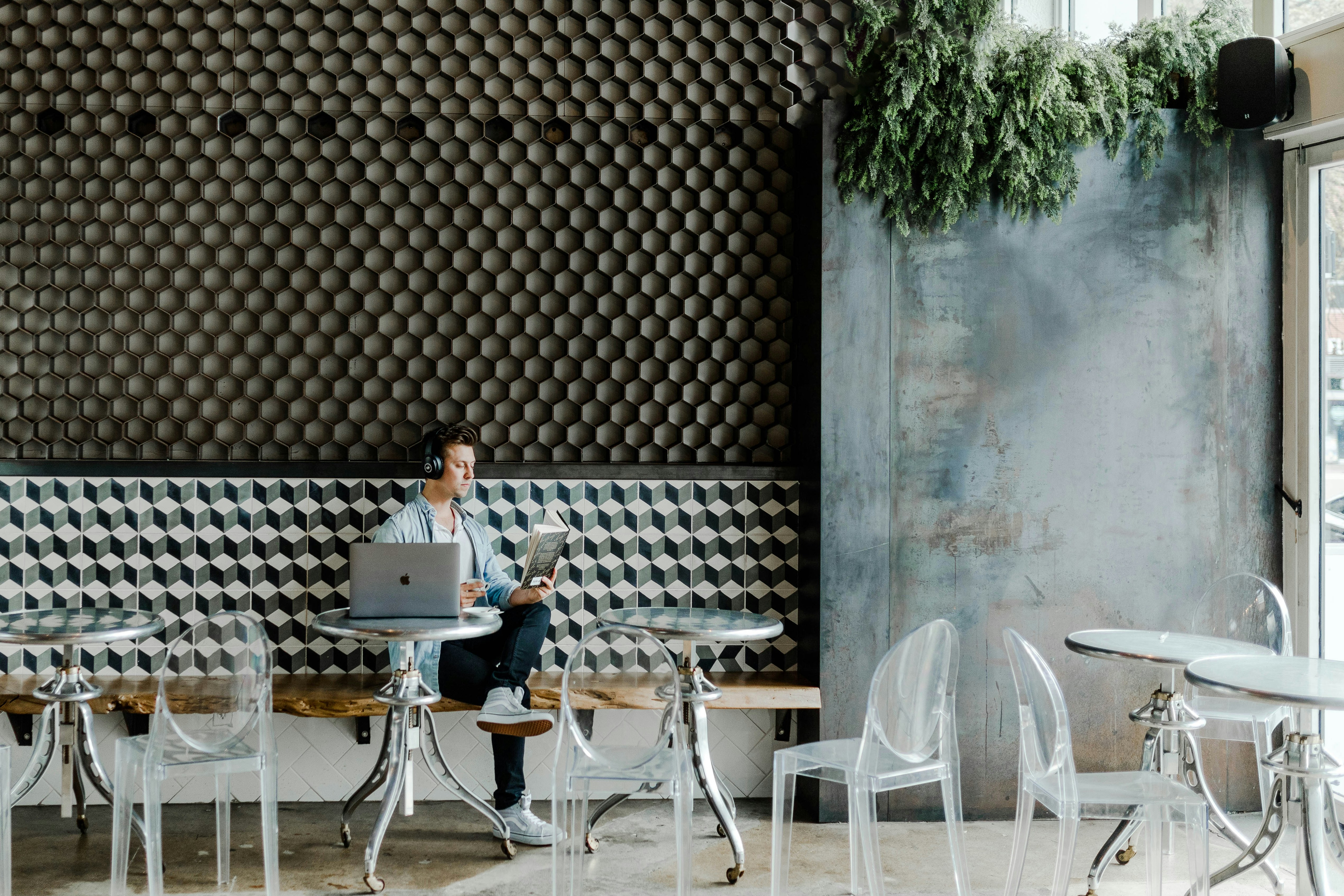 The Ultimate Guide to Finding Remote Jobs Hiring Immediately
