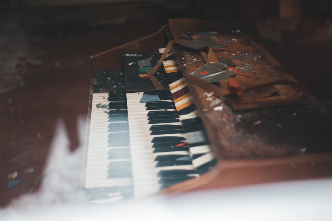 brown and white piano keys