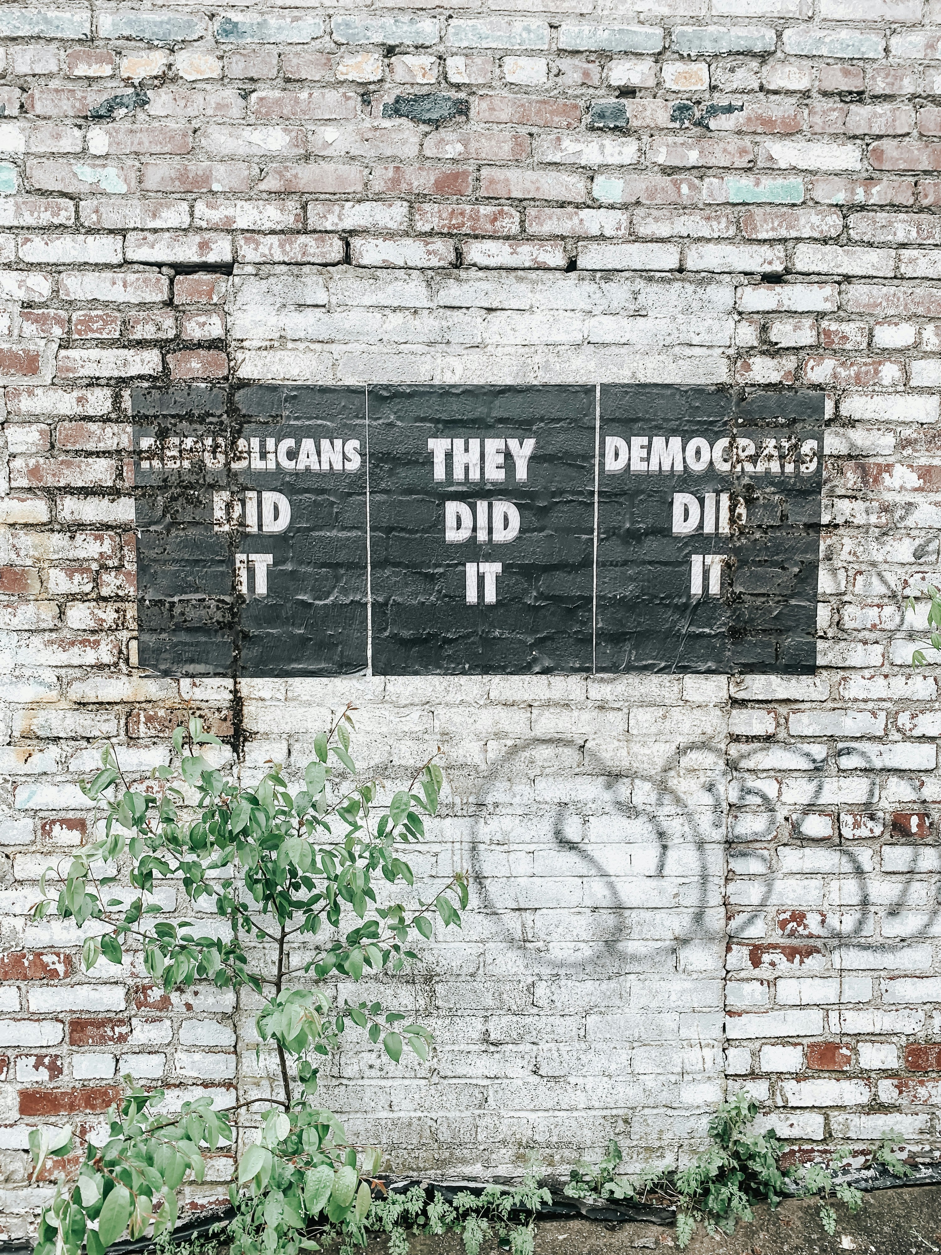 black and white wall bricks