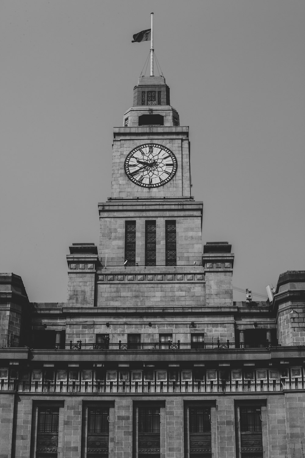 grayscale photo of big ben