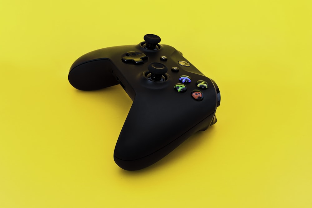 black xbox one game controller