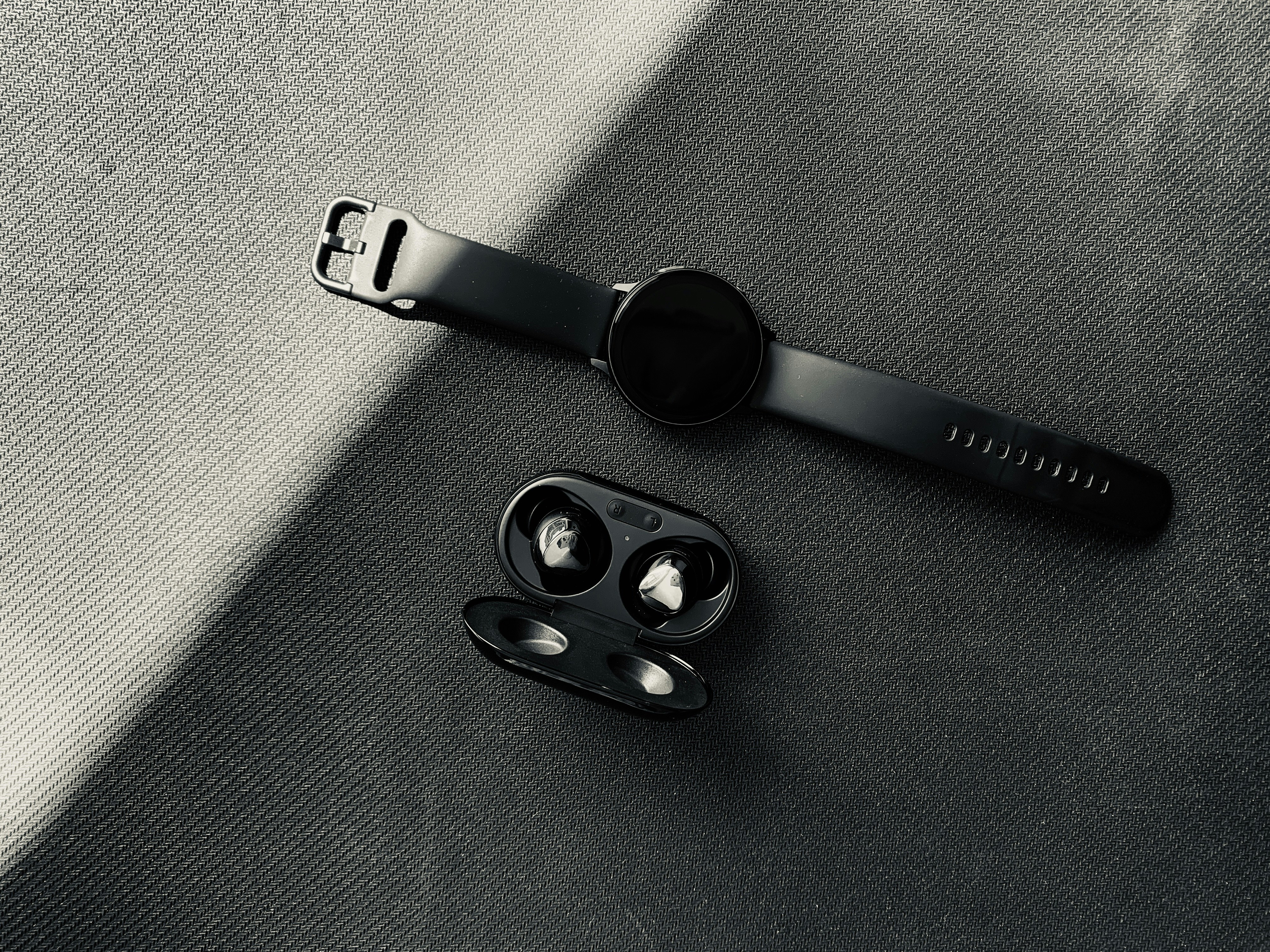 Fastrack Smartwatch Pro