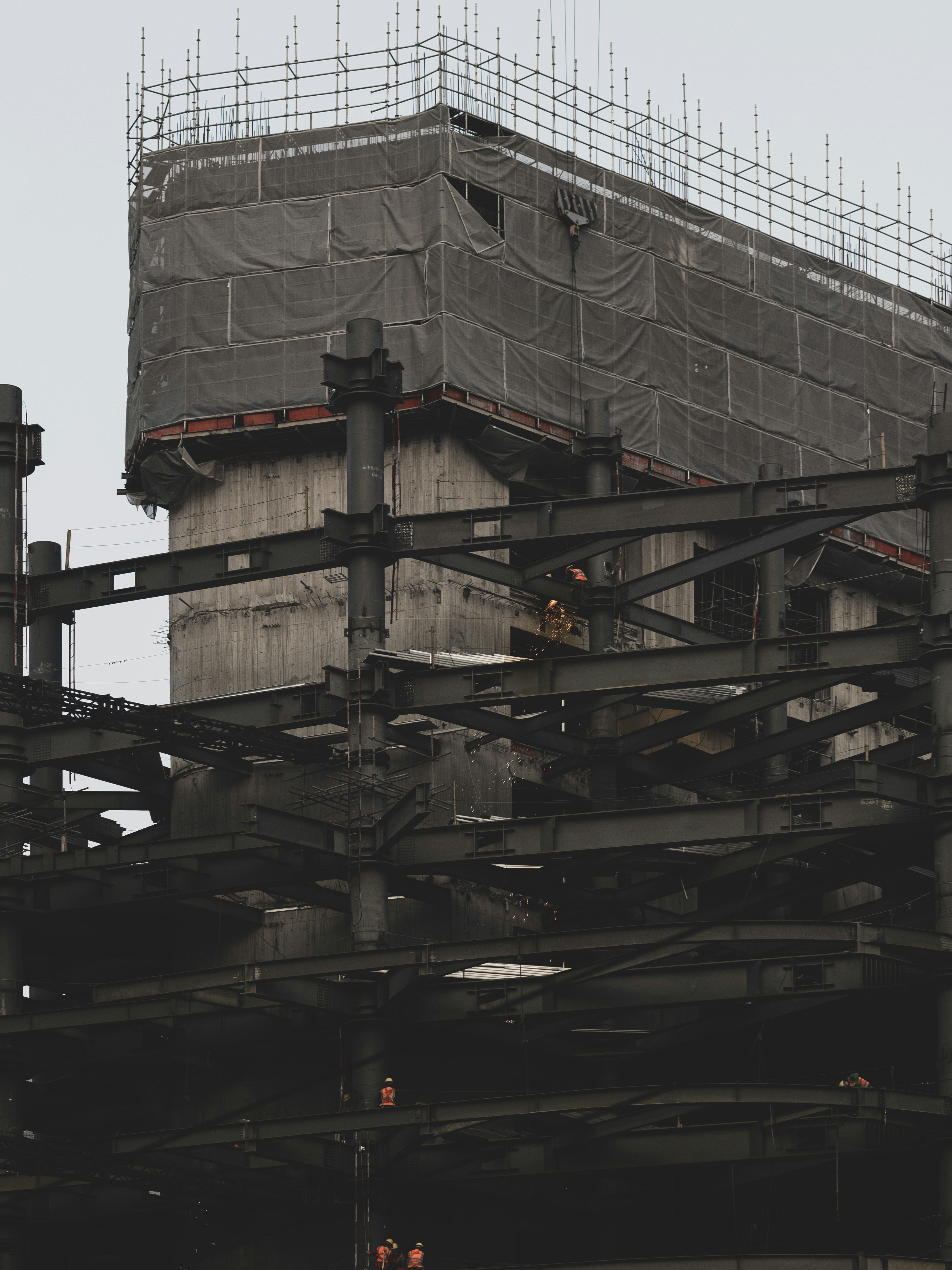 A Comprehensive Guide to Industrial Warehouse Sheds in Pakistan: Types and Rates