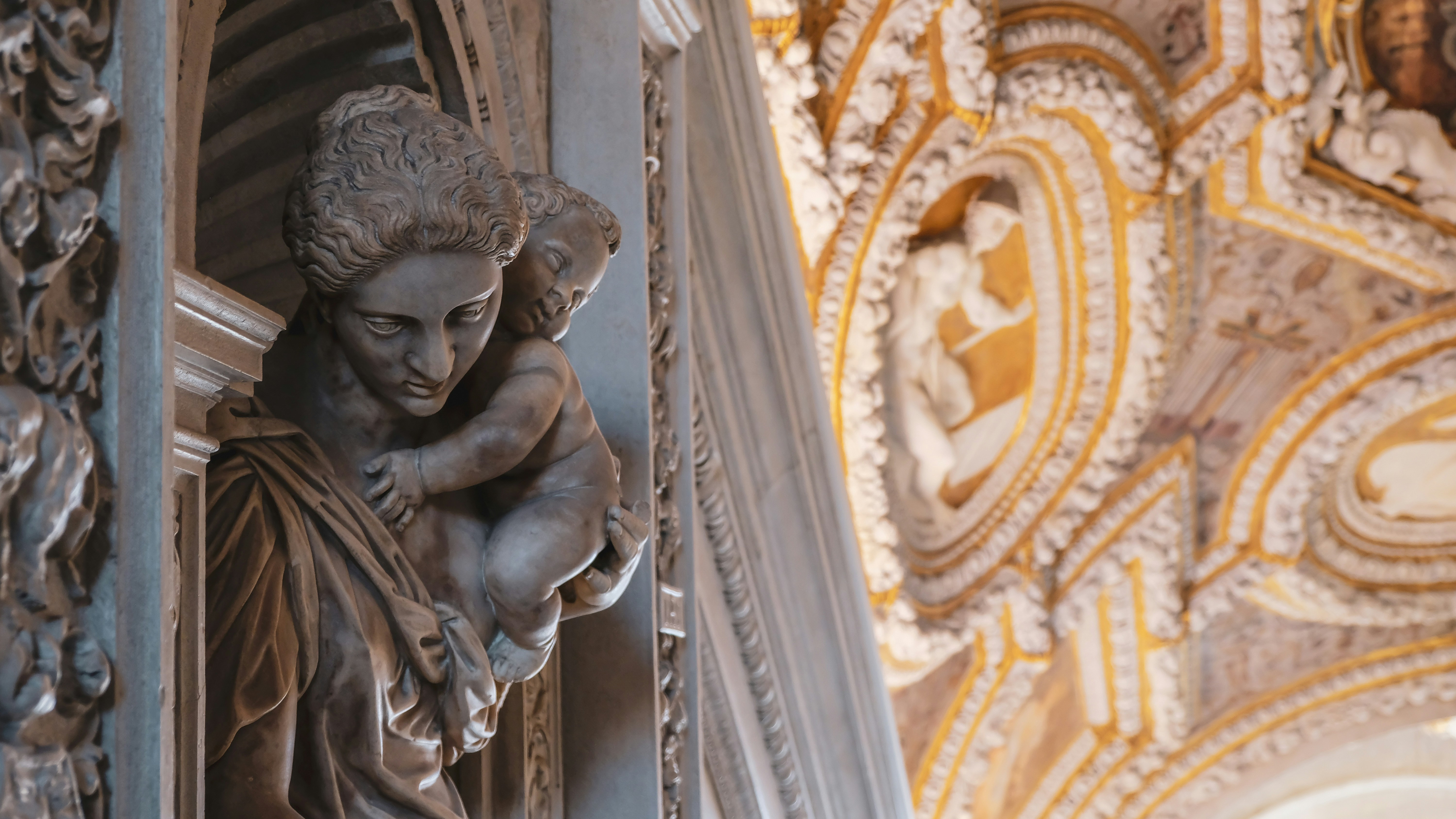 Photo by kevin_charit