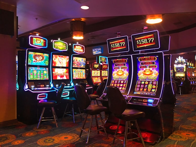 Learn How to Play Online Pokies Without Using Real Money