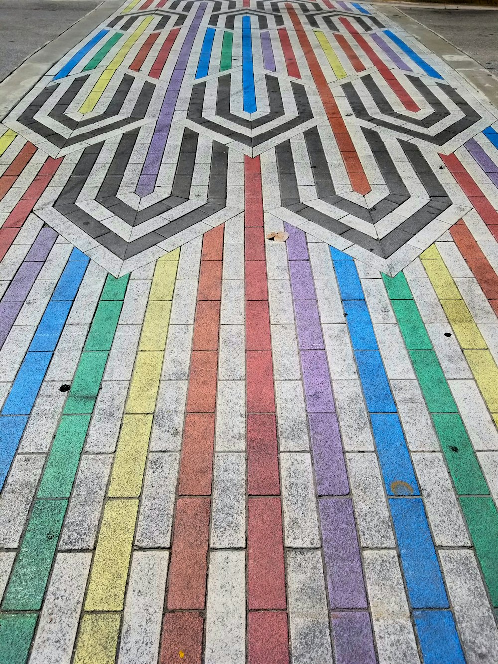 Textil azul, blanco y rojo