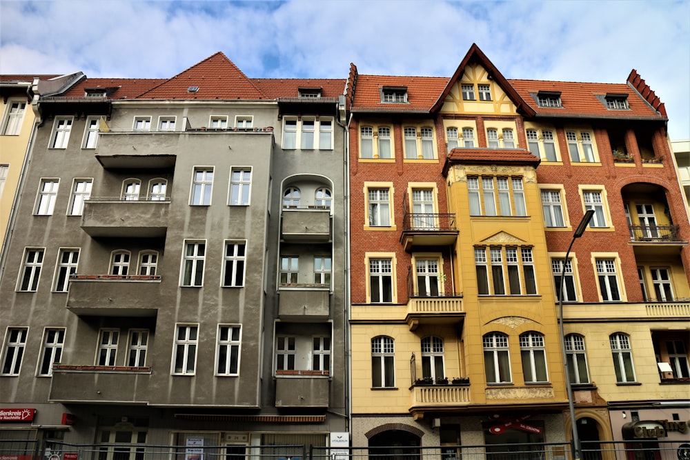 grey and brown concrete building