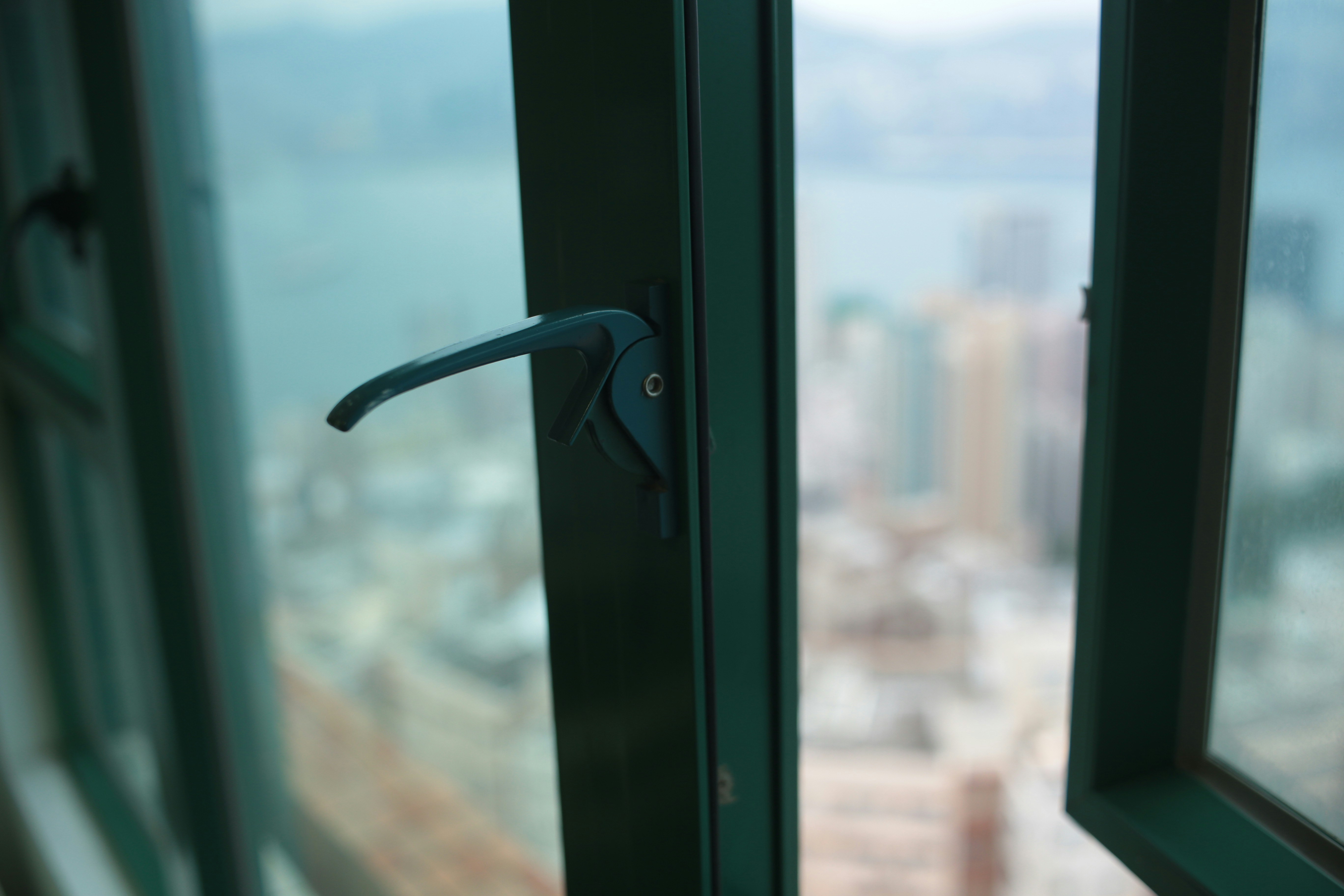 Child-Safe Glass Installations: What Parents Should Know