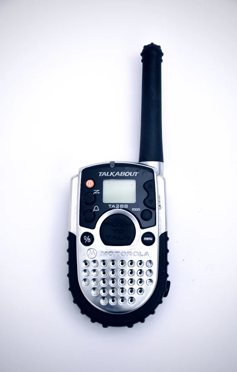 Radio portátil digital Sony para emergencias y preparacionismo