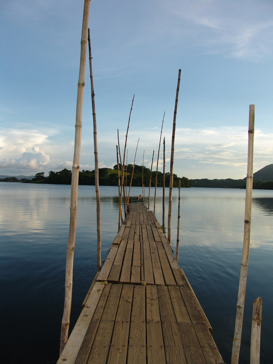travelers stories about Dock in Reserva Ecológica Nanciyaga, Mexico