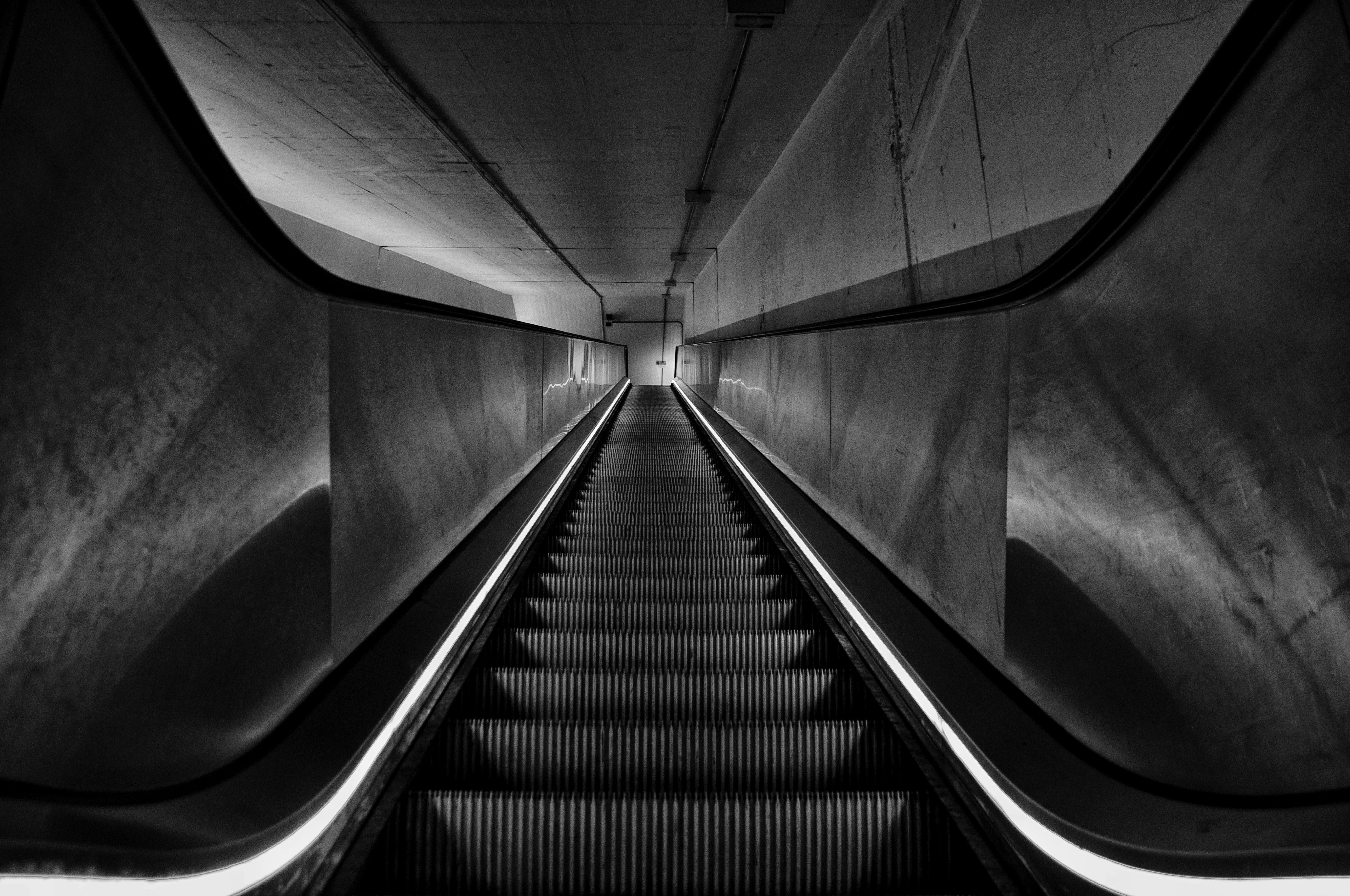 Photo by lukasbachofnerfoto