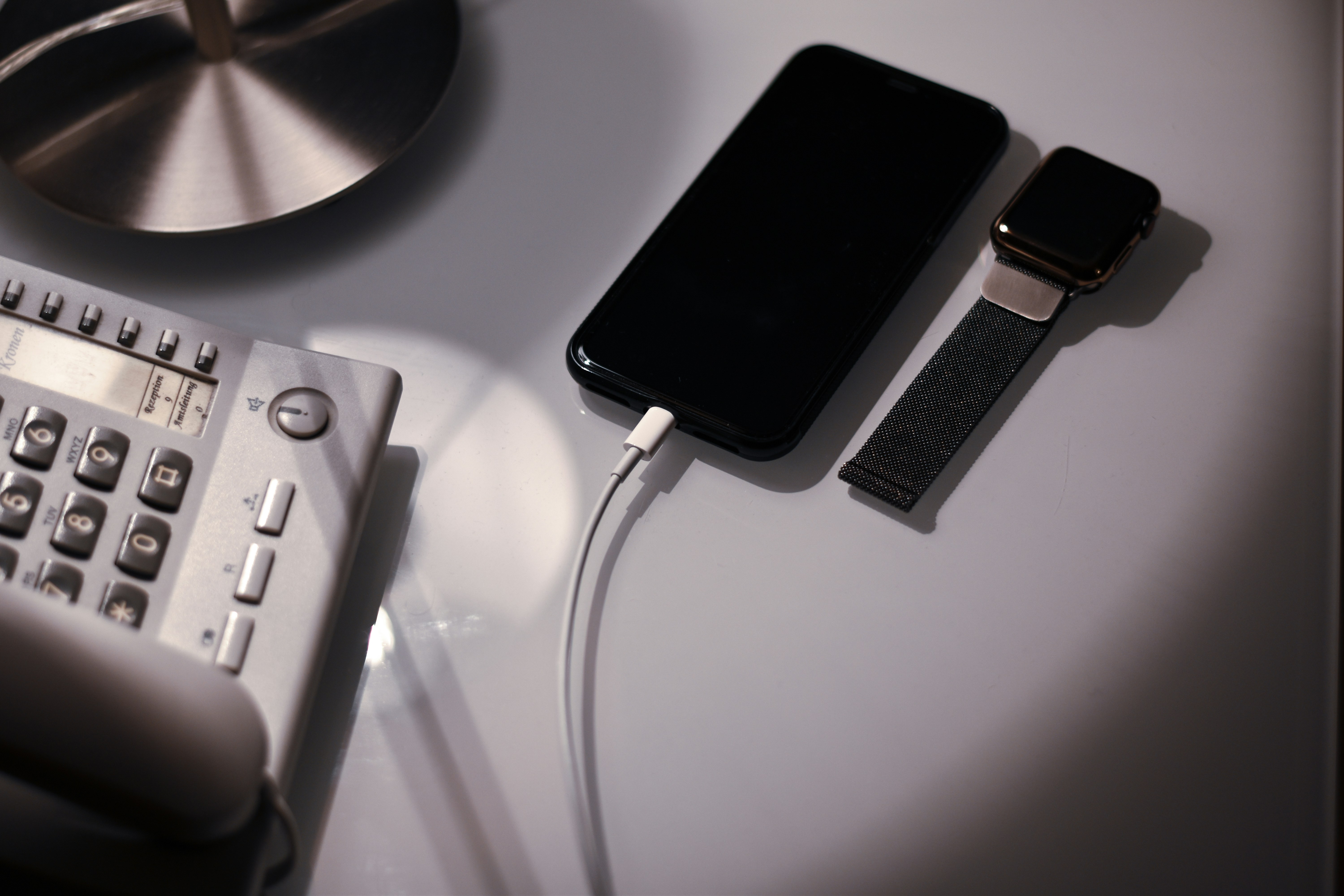 Photo by niklasgatsby