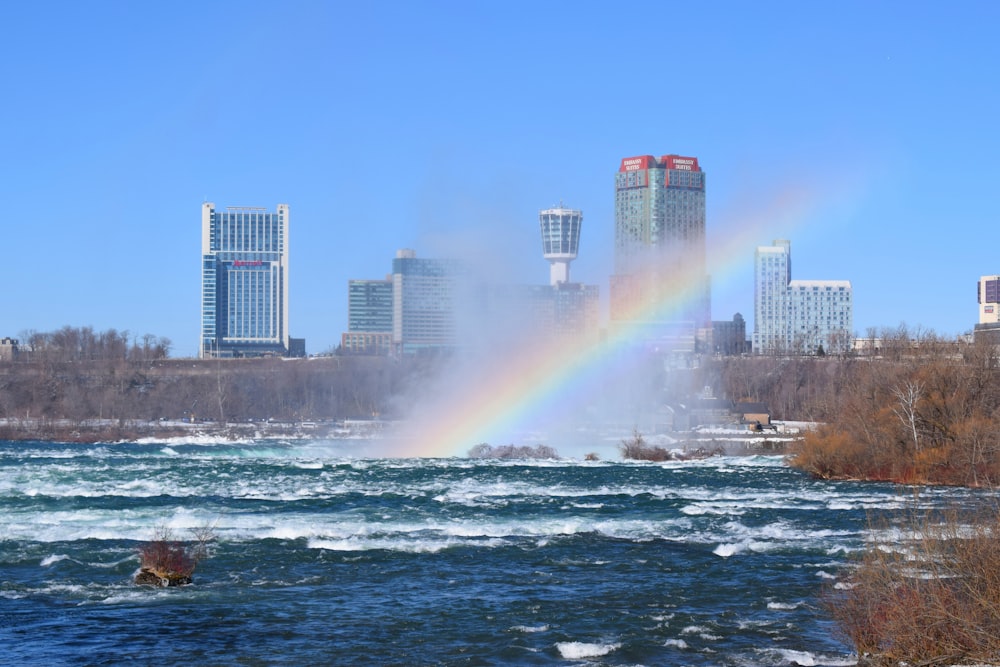 water waves hitting the shore during daytime