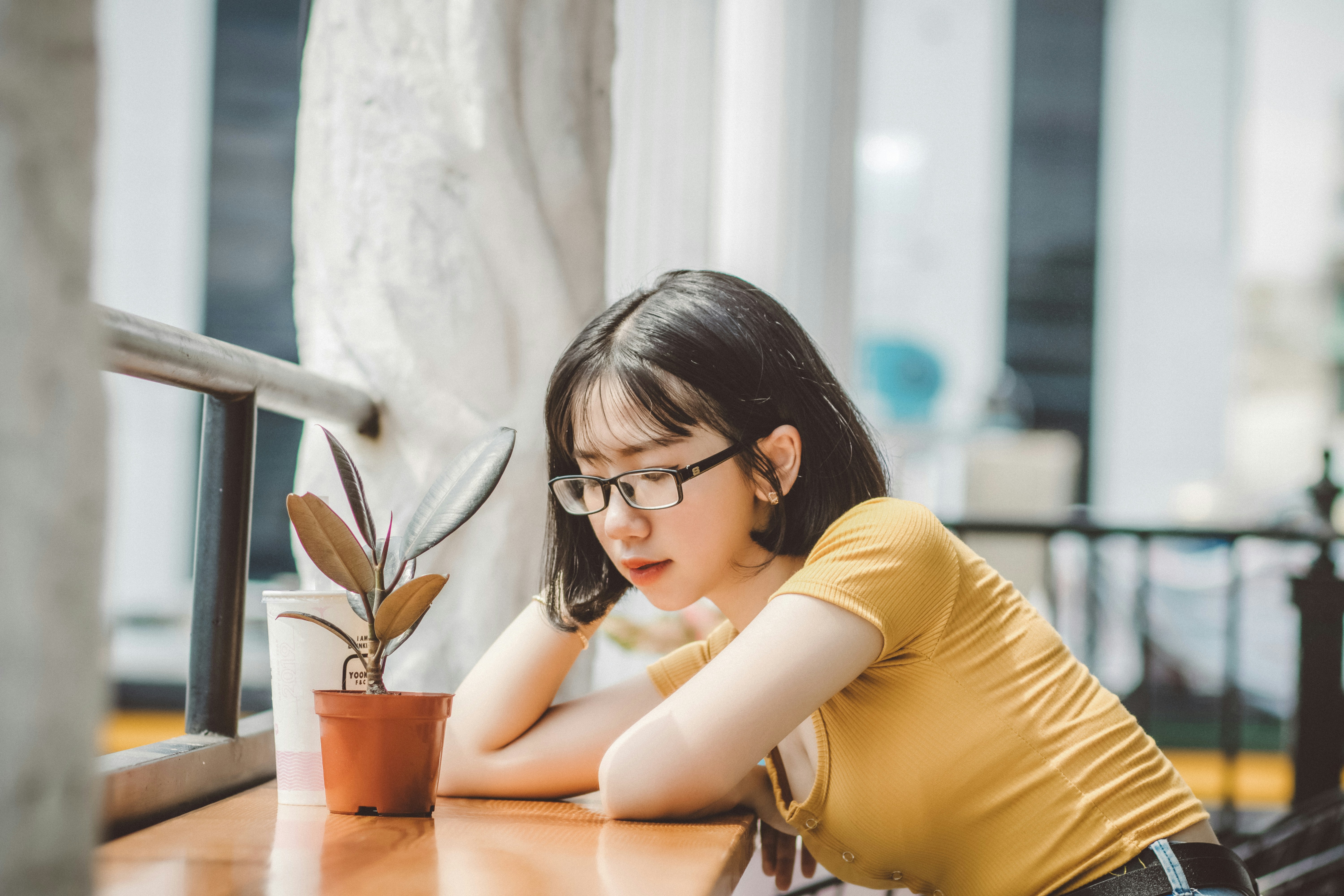 頭痛怎麼辦？一篇看懂頭痛原因、症狀及5大舒緩方法｜淺顯易懂的行醫筆記｜療寮診所．板橋江子翠｜家醫科診所．健保一般科