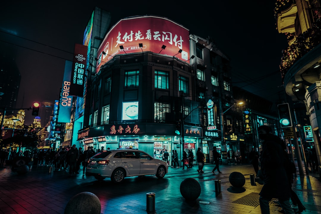 travelers stories about Landmark in Shanghai, China