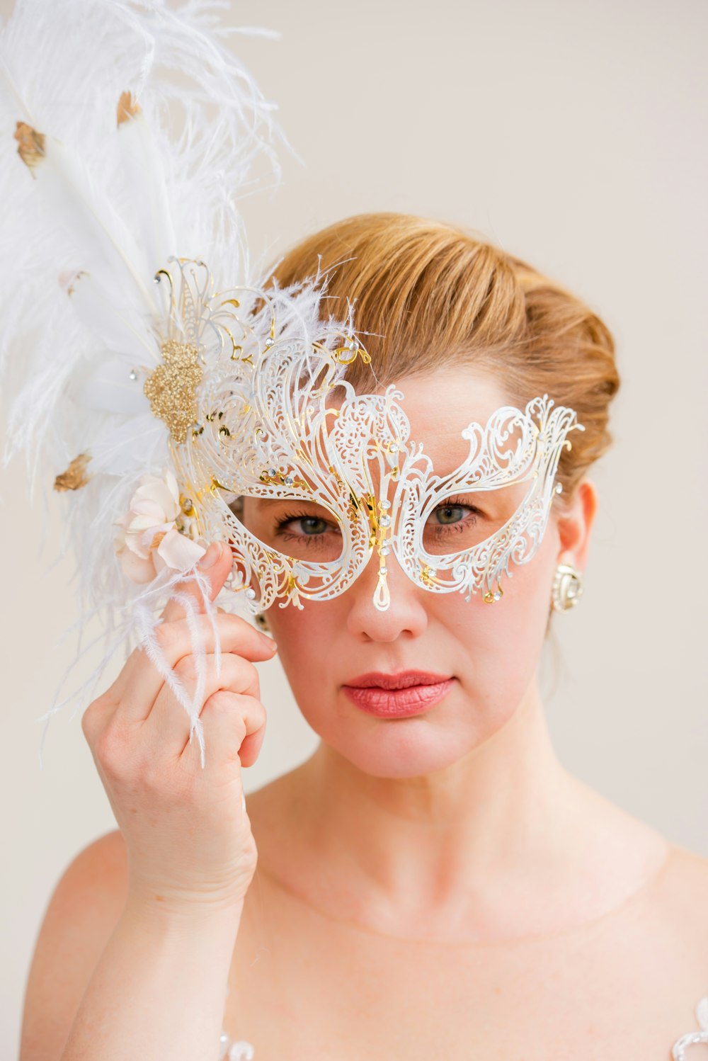 woman with white floral headdress