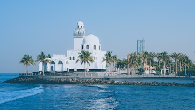 Hotels with sea view