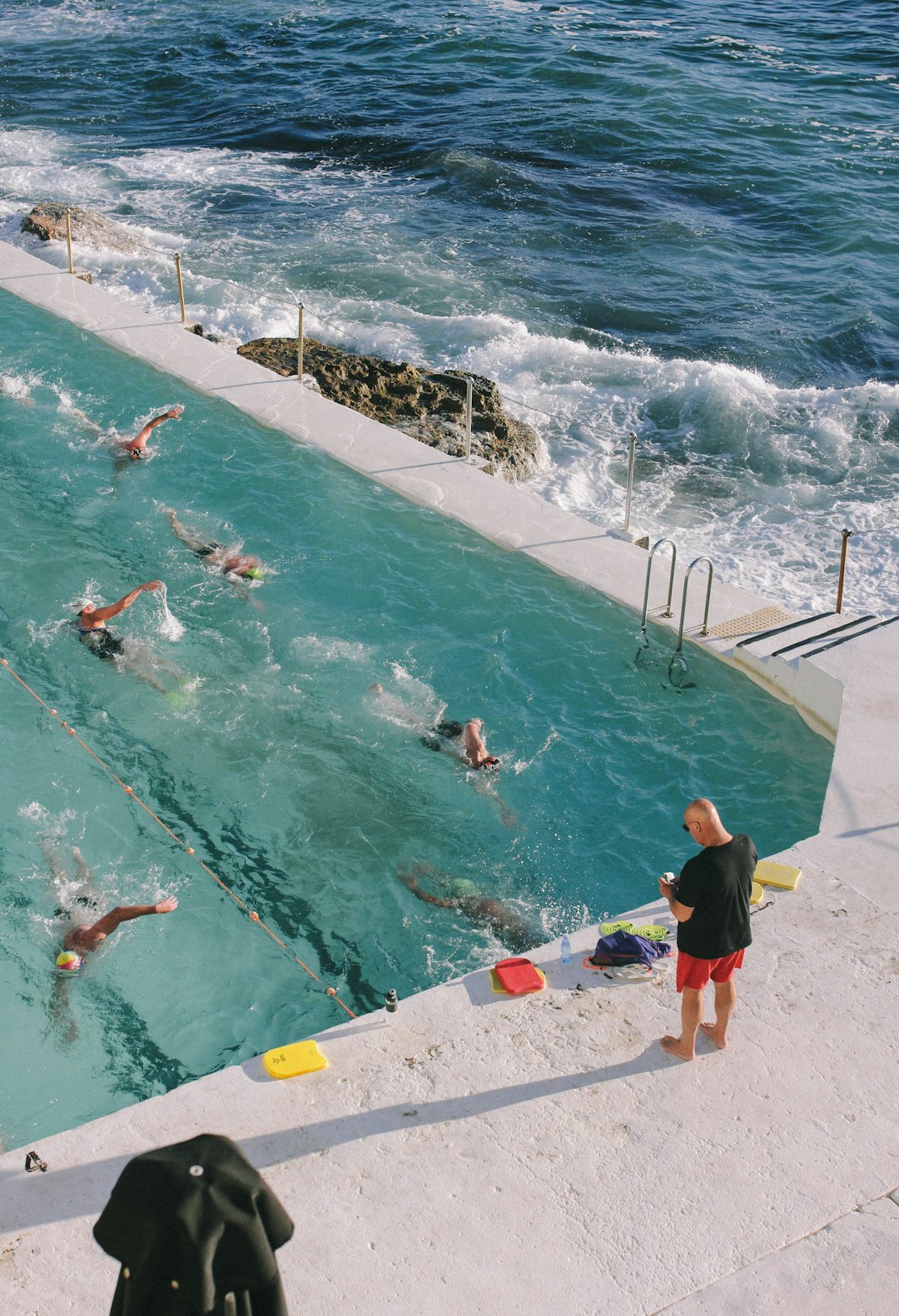 travelers stories about Swimming in Bondi Beach, Australia