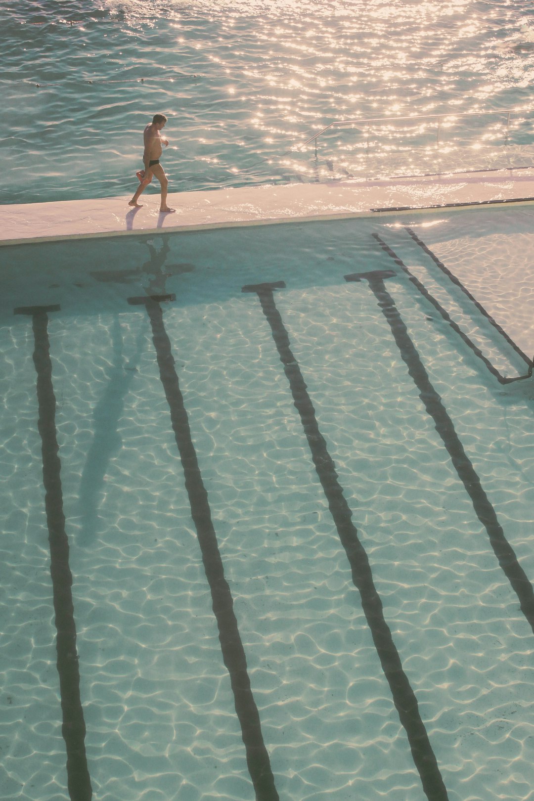 Swimming pool photo spot Bondi Beach Bondi