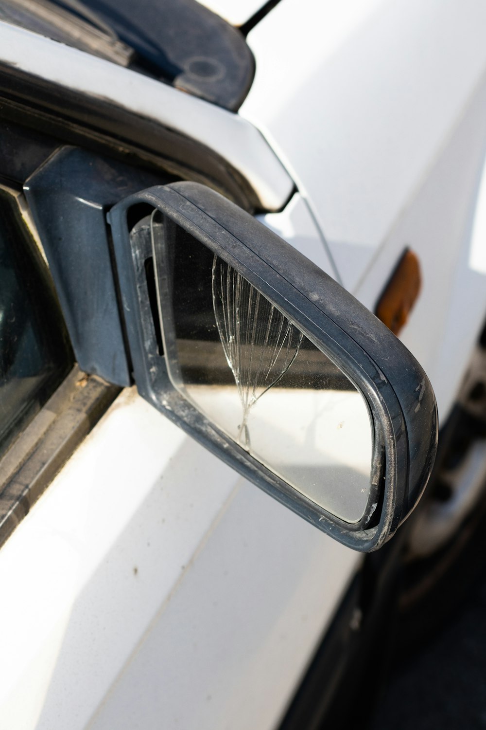 black and silver car side mirror