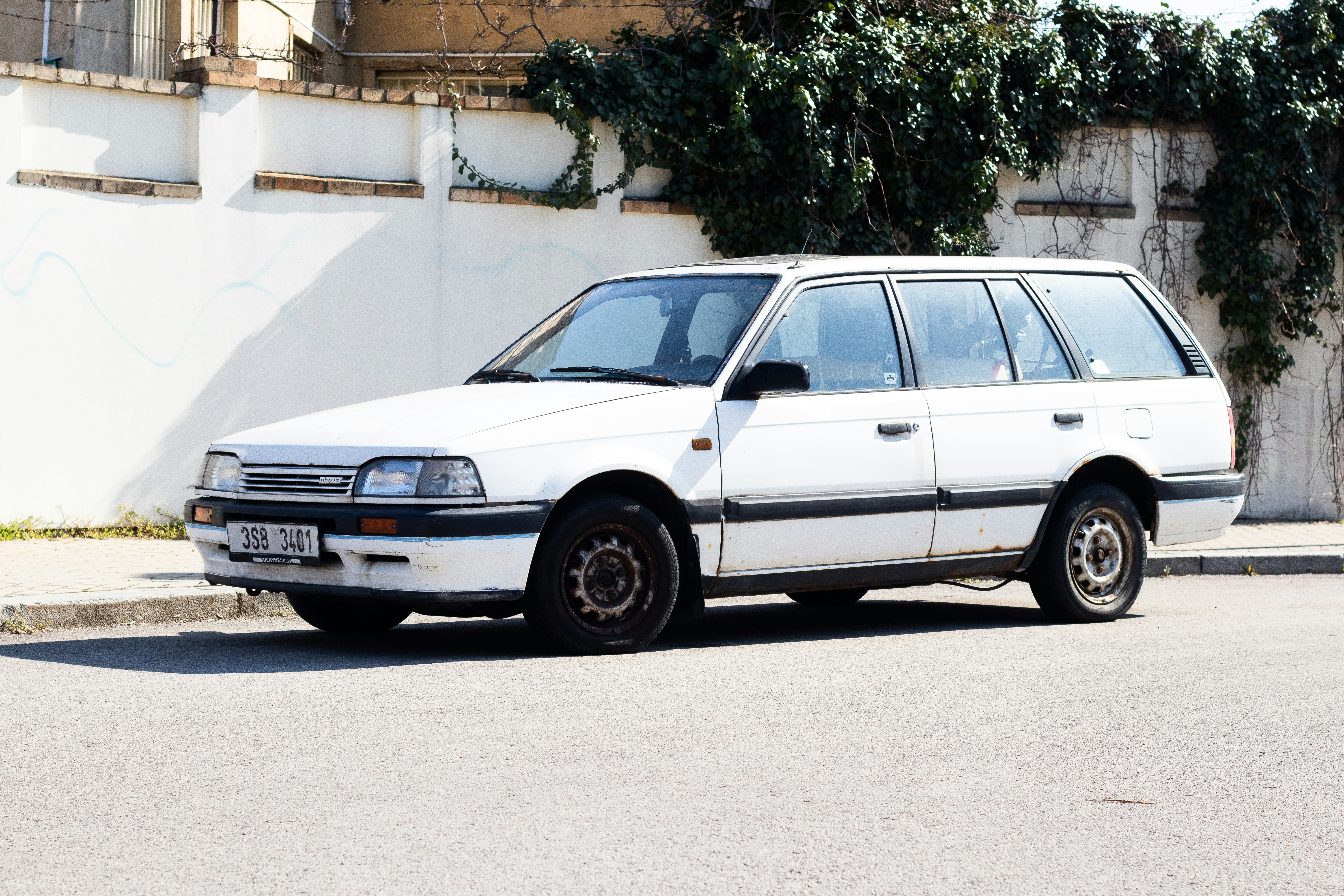 Photo by michaeldolejs