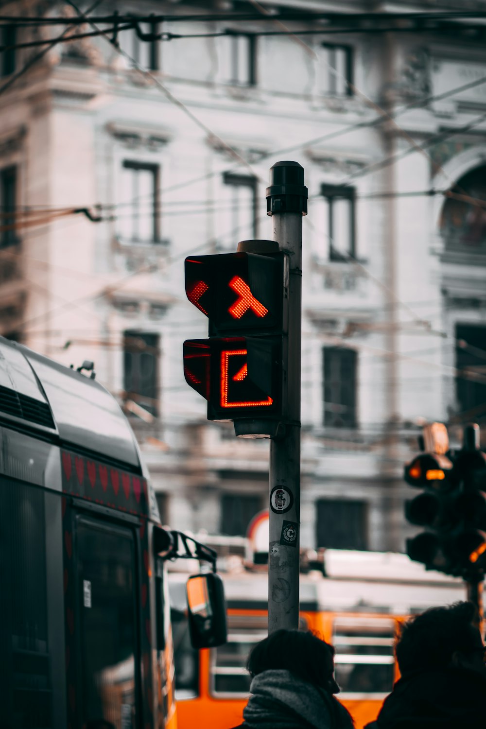 red and black traffic light