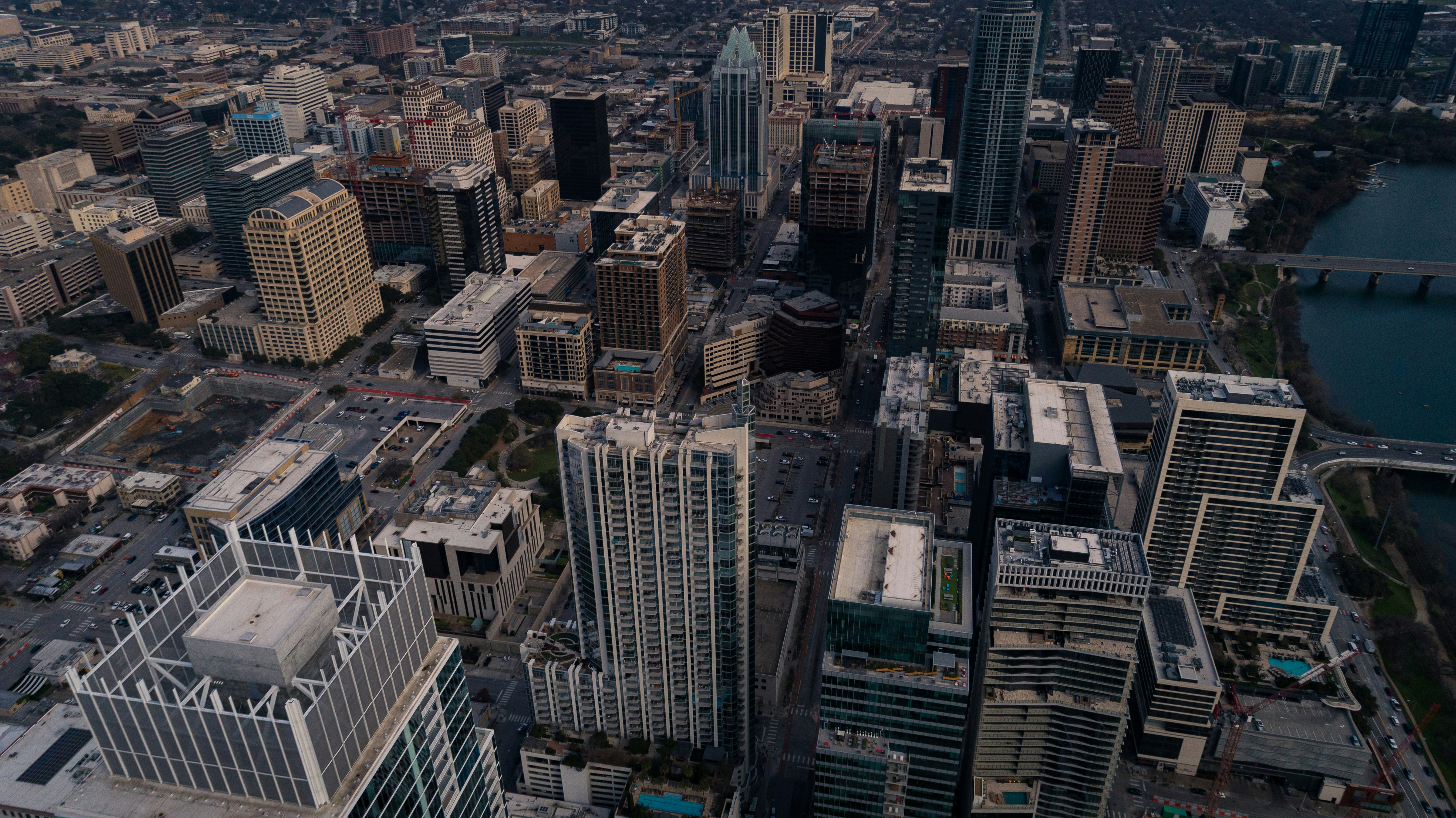 Photo by bycharlieco