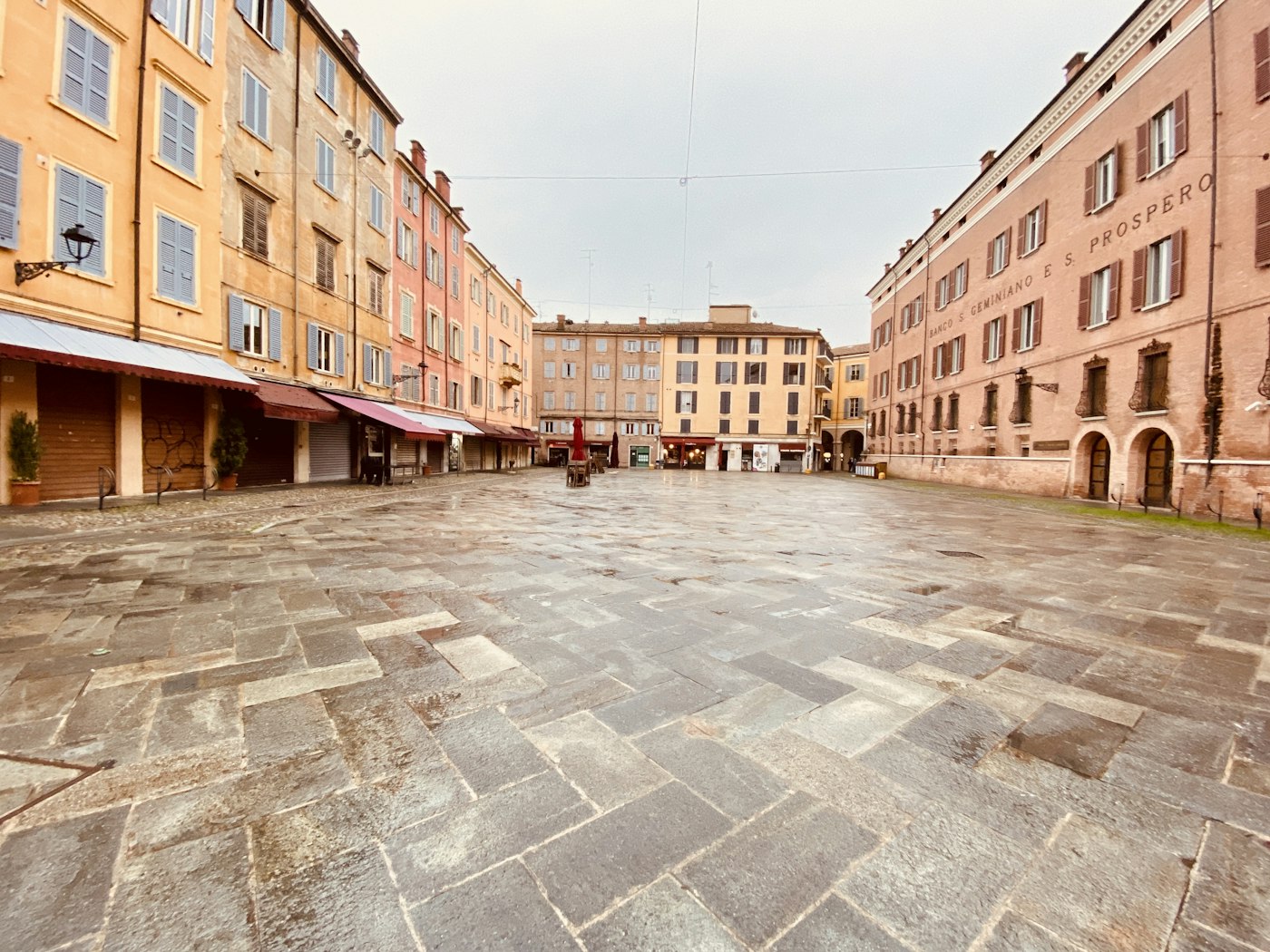 Piazza Grande, Modena: appartamenti in centro storico