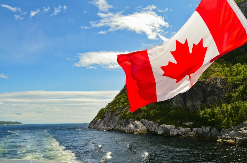 Investing in Canadian Stocks for Long-Term Growth: Top Picks for 2026