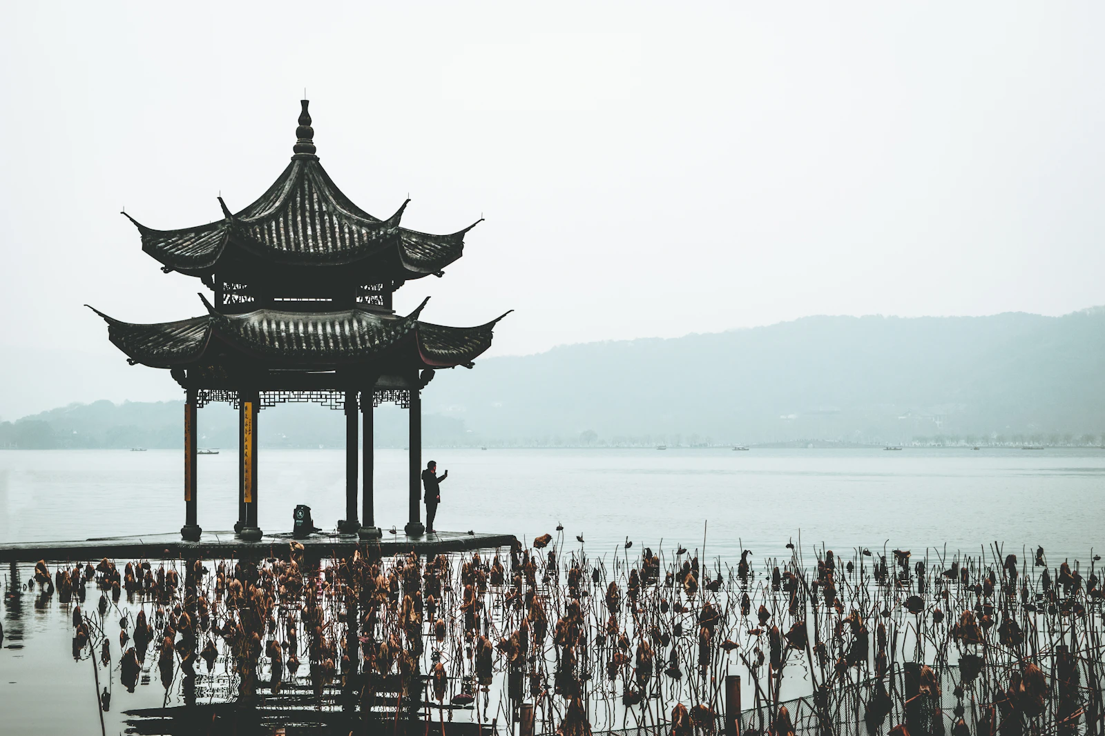 Banyan Tree Yangcheng Lake: Water-Town Calm near Suzhou