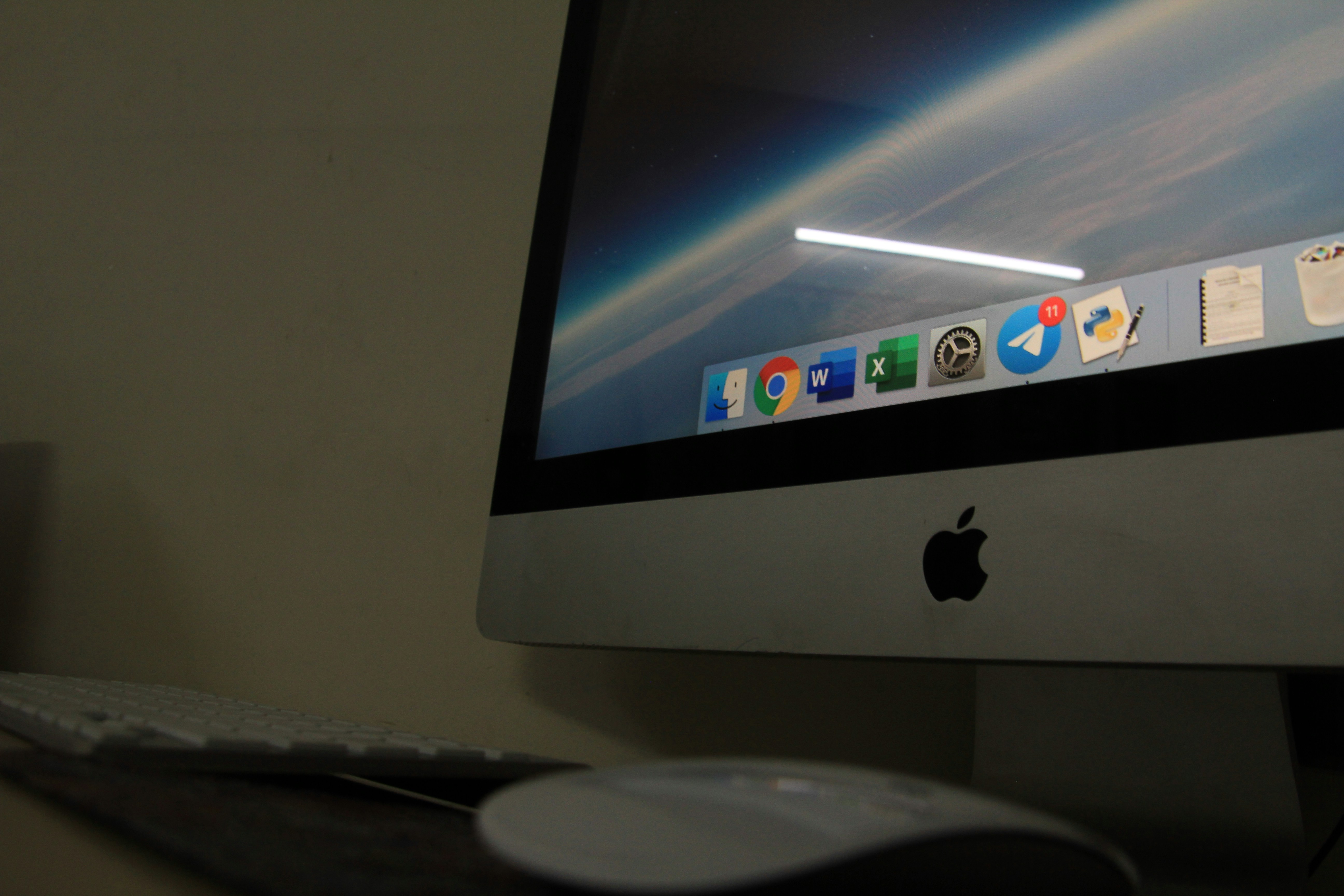 دليل شامل لاستخدام AnyDesk كبرنامج واجهة مكتب عن بُعد